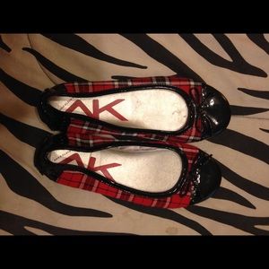 Anne Klein flats worn only a couple of times