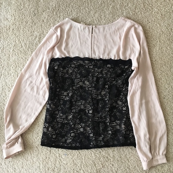 Blouse - Picture 2 of 2