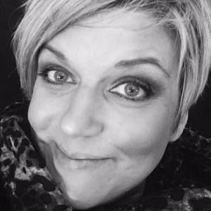 Meet your Posher, Jenny