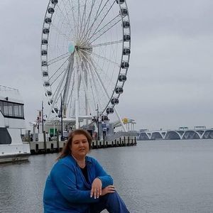 Meet your Posher, Cortney