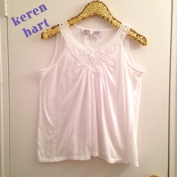 Keren Hart Crochet Accent Tank Top