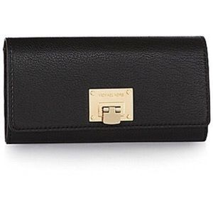 NWT Michael Kors Wallet