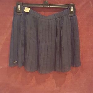 Hollister skirt