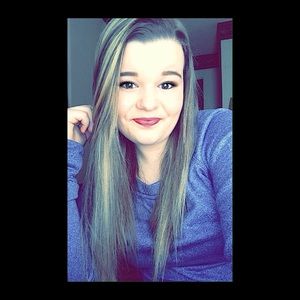 Meet your Posher, Cassie