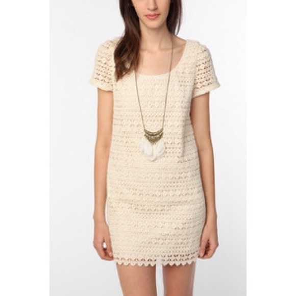 Urban Outfitters - Staring at Stars crochet dress