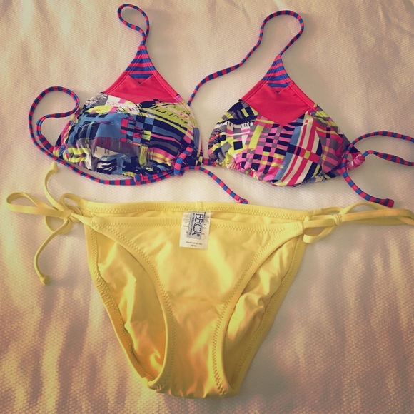 BECCA Other - Mix and Match Bikini
