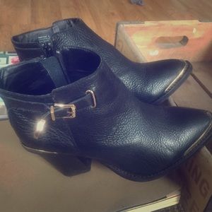 Steve Madden booties