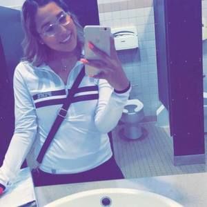 Meet your Posher, Brenda