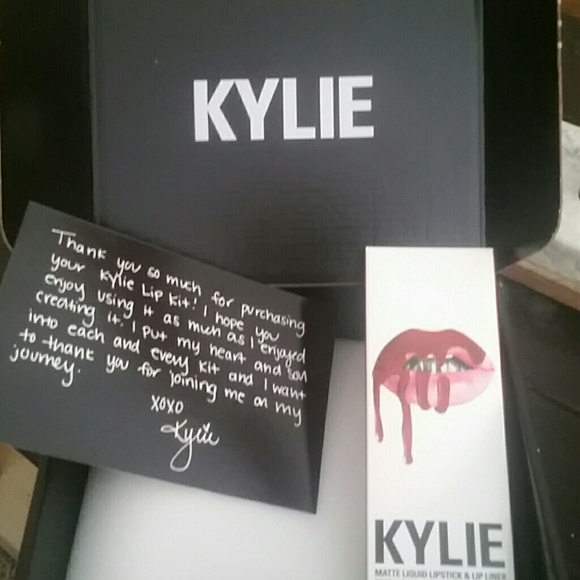 Kylie jenner lip kit