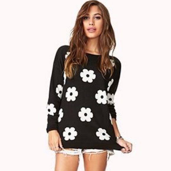 Oversize floral sweater from Forever 21