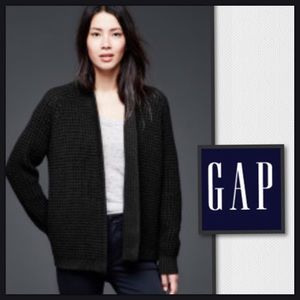 ❄️️WINTER CLEARANCE ❄️GAP 💯% cotton cardigan
