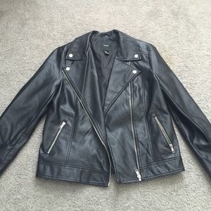 Black motorcycle jacket