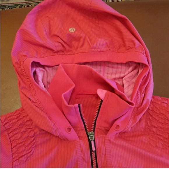 ❌SOLD❌Lululemon Jacket - Picture 1 of 3