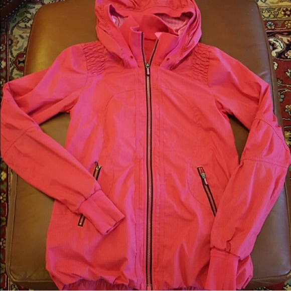 ❌SOLD❌Lululemon Jacket - Picture 2 of 3