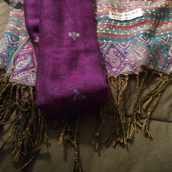Pashmina Scarf - Picture 2 of 3