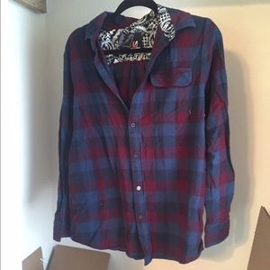 Mens- flannel shirt