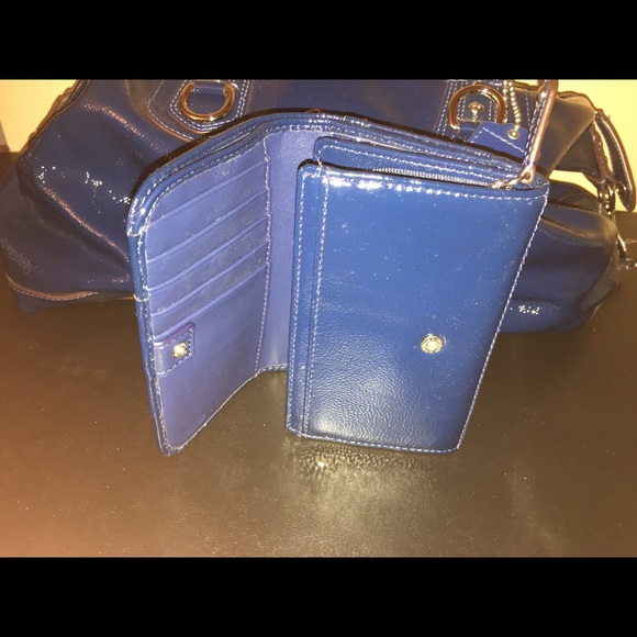 Coach handbag and wallet - Picture 3 of 4