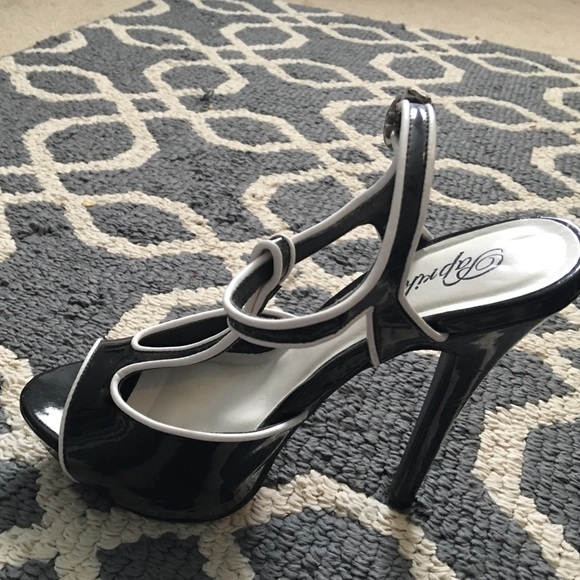 Black and white peep toe heels