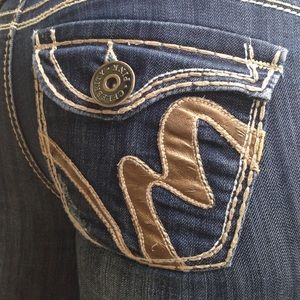 Size 3 pink celebrity low rise