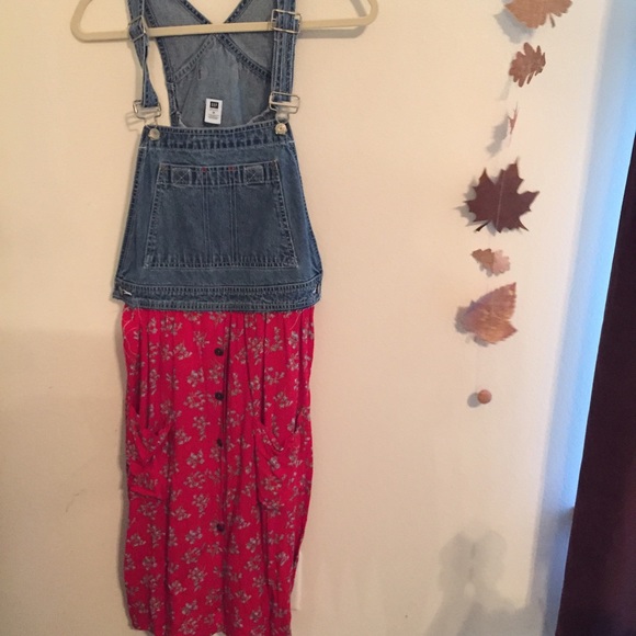 FLASH SALE Overall floral dress - Picture 2 of 4