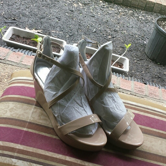 Beige sandals with wedge heels