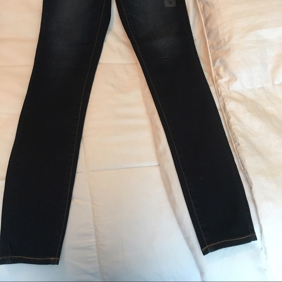 Skinny Jeans - Picture 4 of 4