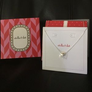 STELLA & DOT EVER AFTER NECKLACE