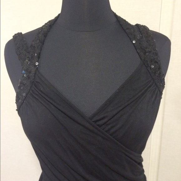 Black GUESS dress with sequin detail. - Picture 2 of 3
