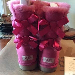Authentic Ugg Bailey Bow Boots