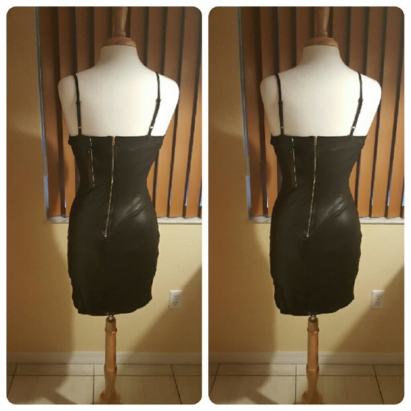 Final price. New black patent leather dress - Picture 2 of 4