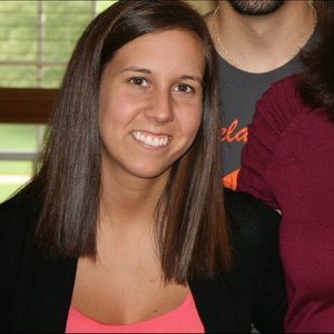 Meet your Posher, Olivia