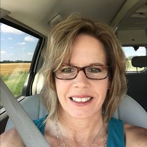 Meet your Posher, Jeri