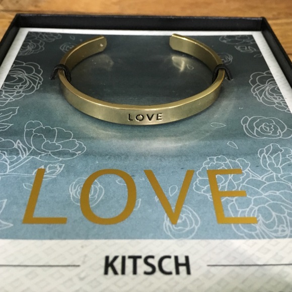 Kitsch Love Bracelet