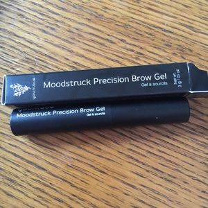 Younique light eyebrow set