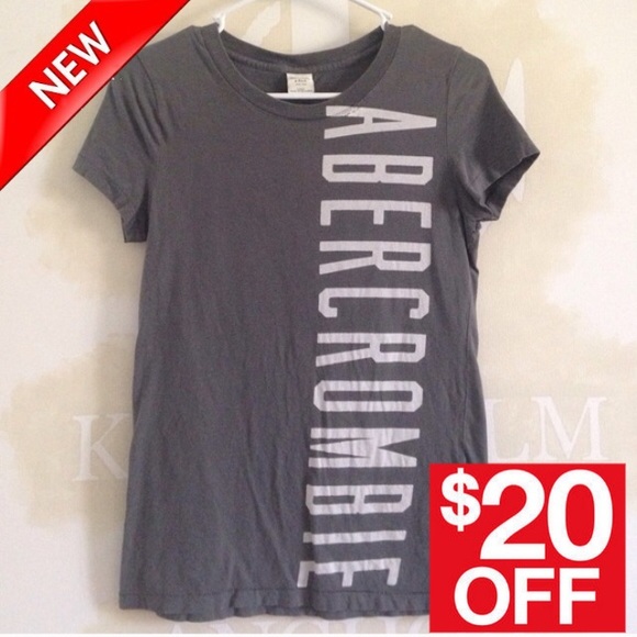 Gray Abercrombie t shirt