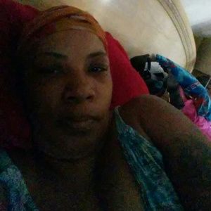 Meet your Posher, Carla