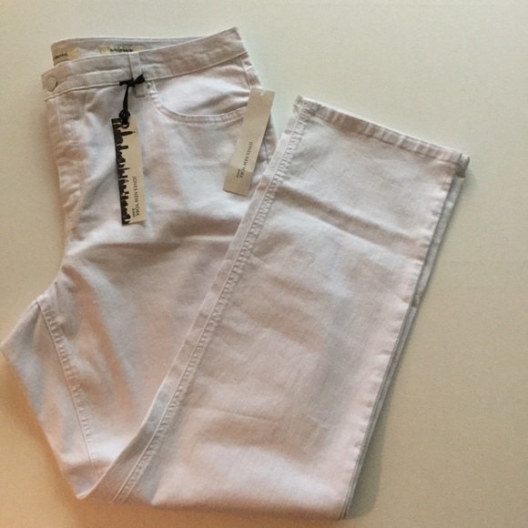 SECRET SLIMMING PLUS SIZE WHITE JEANS JONES NY NWT - Picture 3 of 4