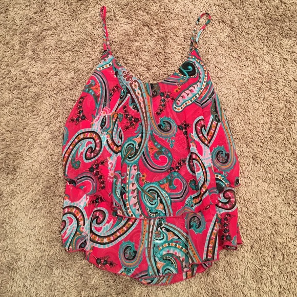 Cute pink tank from a boutique!