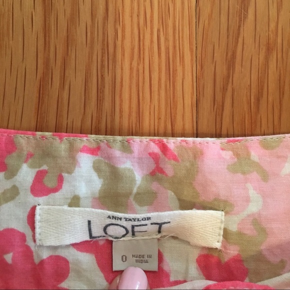 ✨sold✨Beautiful Loft Spring Skirt! 🌸 - Picture 2 of 4