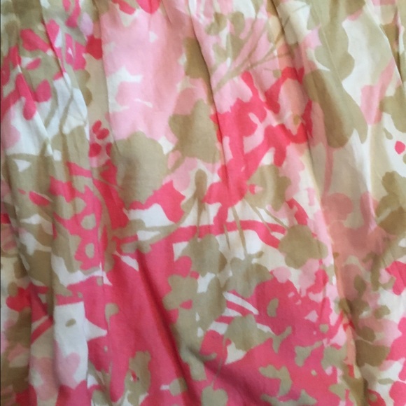 ✨sold✨Beautiful Loft Spring Skirt! 🌸 - Picture 3 of 4