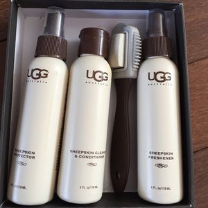Ugg Sheepskin Care Kit