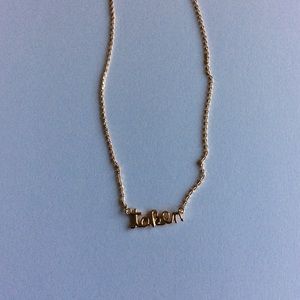 NWT taken dainty necklace