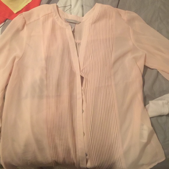 Pink cream colored top