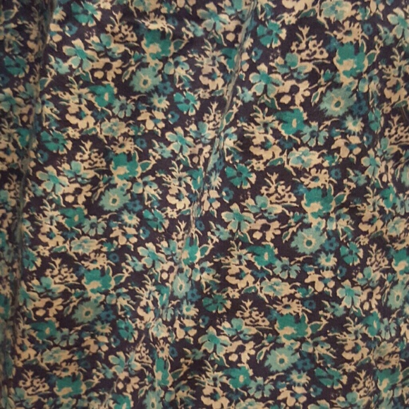 Aeropostale skirt - Picture 2 of 2