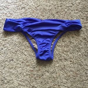 ❌SOLD ON MERC❌ Knotted Very Sexy Bikini Bottom