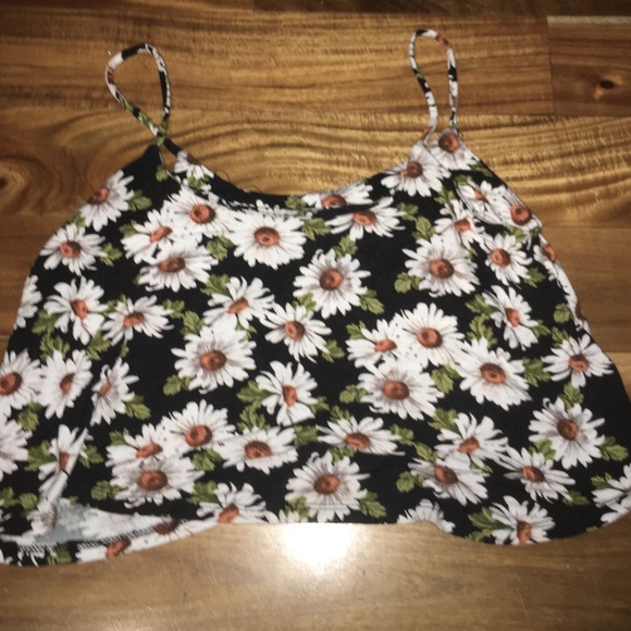 Flower crop top good condition
