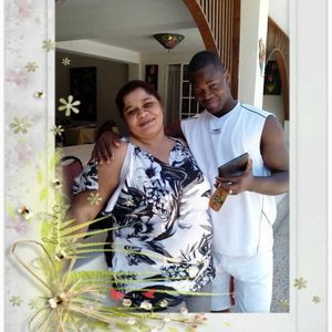 Meet your Posher, Daphnee