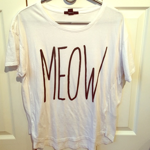 Never worn. Forever 21. MEOW. Graphic Tee.