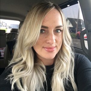 Meet your Posher, Jana