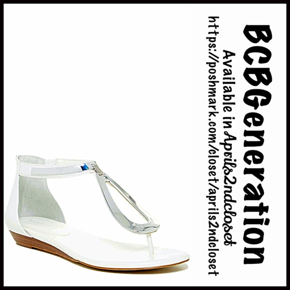 BCBGeneration Shoes - ❌SOLD 1-HOUR SALE❗️BCBGENERATION SANDALS Metallic